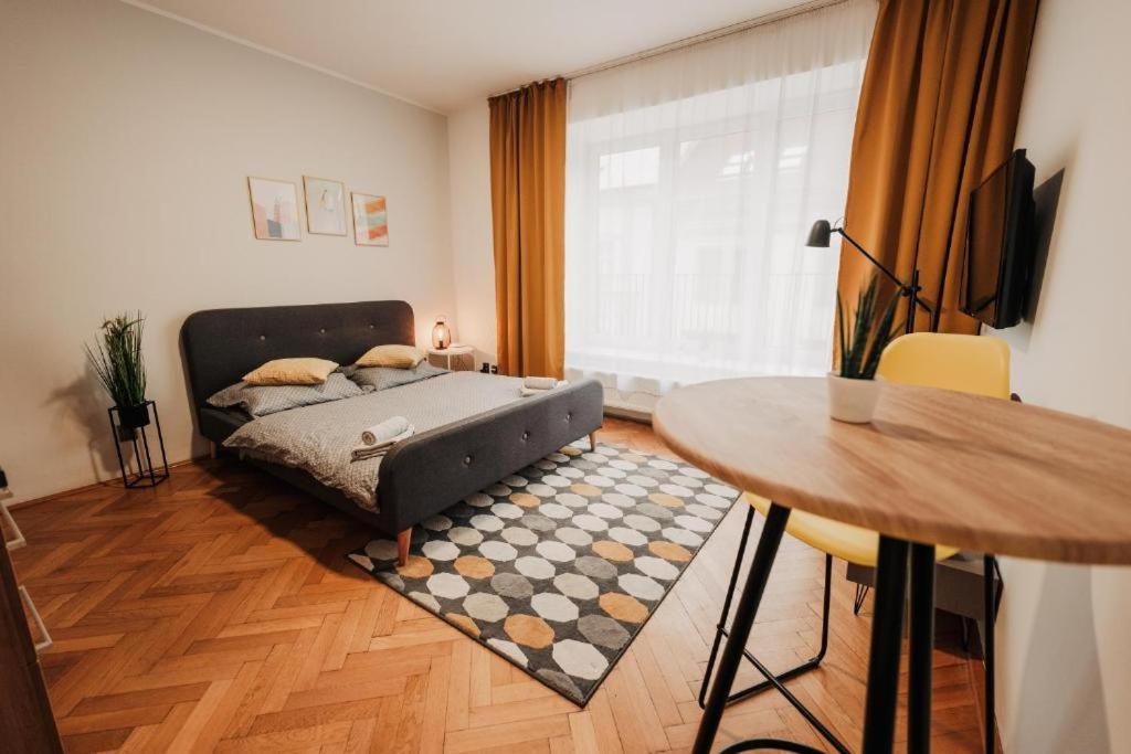 Citybeat Apartments, 400M From The Square Pilsen Exterior foto