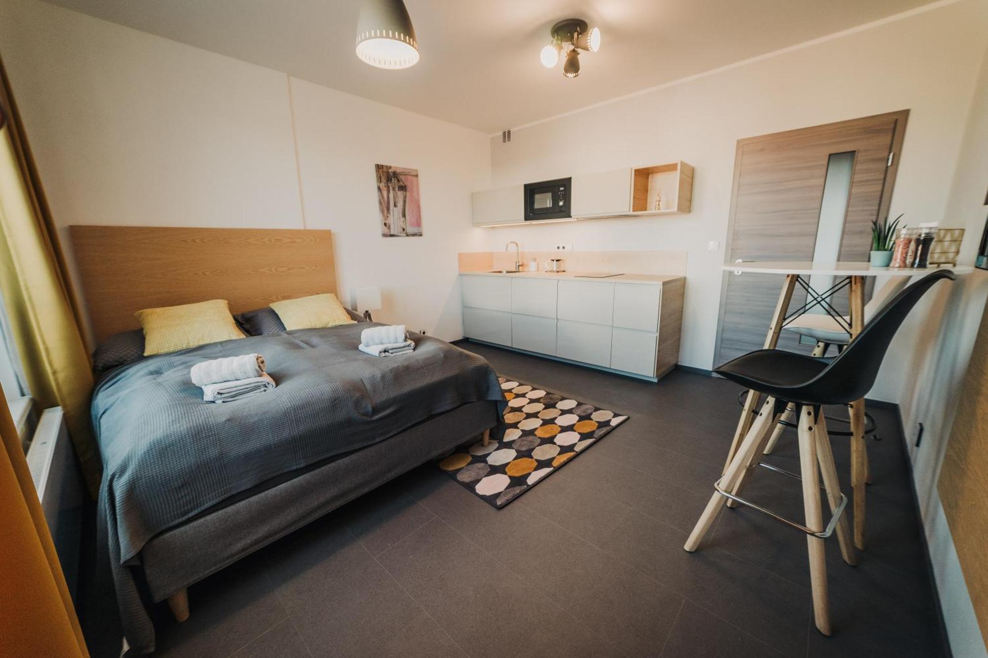 Citybeat Apartments, 400M From The Square Pilsen Exterior foto